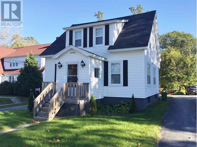 Renovated, furnished home for sale: 109 Church St, Liverpool, Nova Scotia